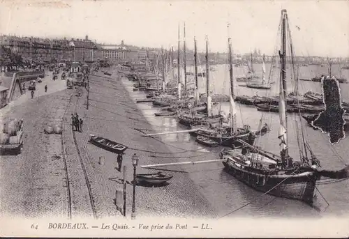 CPA Bordeaux, Les Quais, Vue prise du Pont, Druckfehler rechts, gelaufen 1907