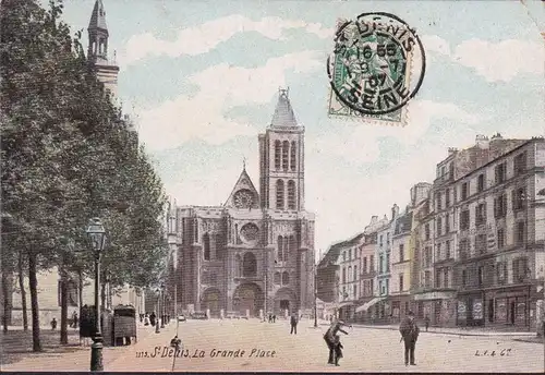 CPA Saint Denis, La Grande Place, couru en 1907
