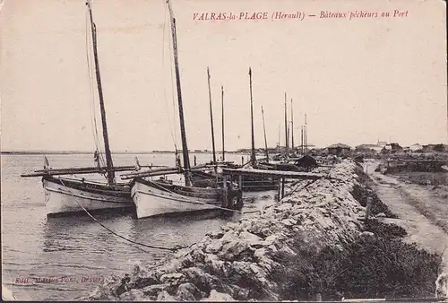 CPA Valras la Plage, Bateaux pecheurs au Port, ungelaufen