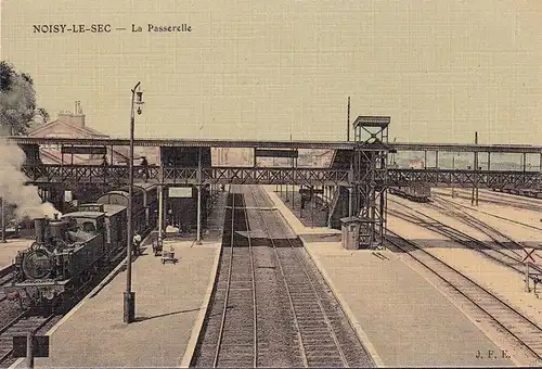 CPA Noisy le Sec, La Passerelle, Locomotive a vapeur, ungelaufen