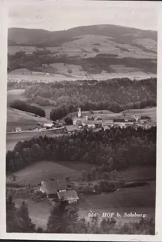 AK Hof bei Salzburg, Ortsansicht, Kirche, ungelaufen