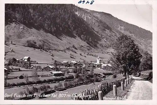 AK Dorf Fusch im Fuscher Tal, Ortsansicht, Kirche, ungelaufen