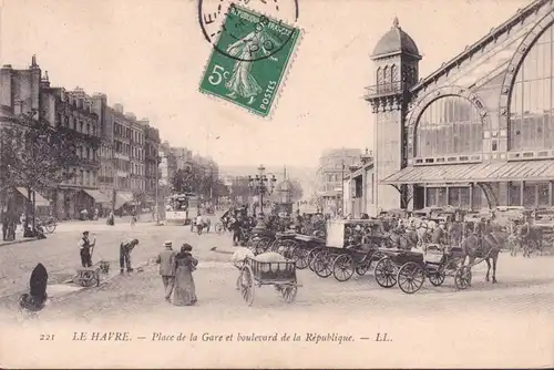 CPA Le Havre, Place de la Gare et boulevard de la Republique, circule