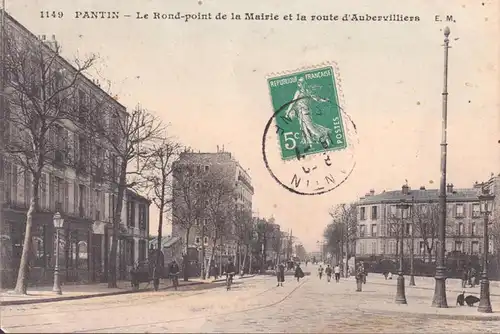 CPA Pantin, Le Rond Point de la Mairie et la route d Aubervilliers, circule