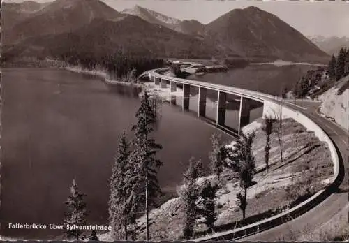 AK Fallerbrücke über Sylvensteinsee mit Scharfreiter, gelaufen 1963