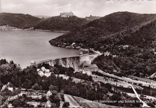 AK Edersee mit Sperrmauer und Schloß Waldeck, ungelaufen