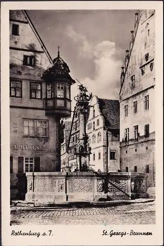 AK Rothenburg ob der Tauber, St. Georgs Brunnen, Apotheke, gelaufen 1955
