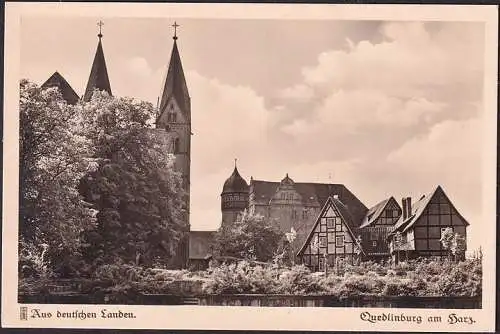 AK Quedlinburg, Teilansicht mit Schloss, ungelaufen