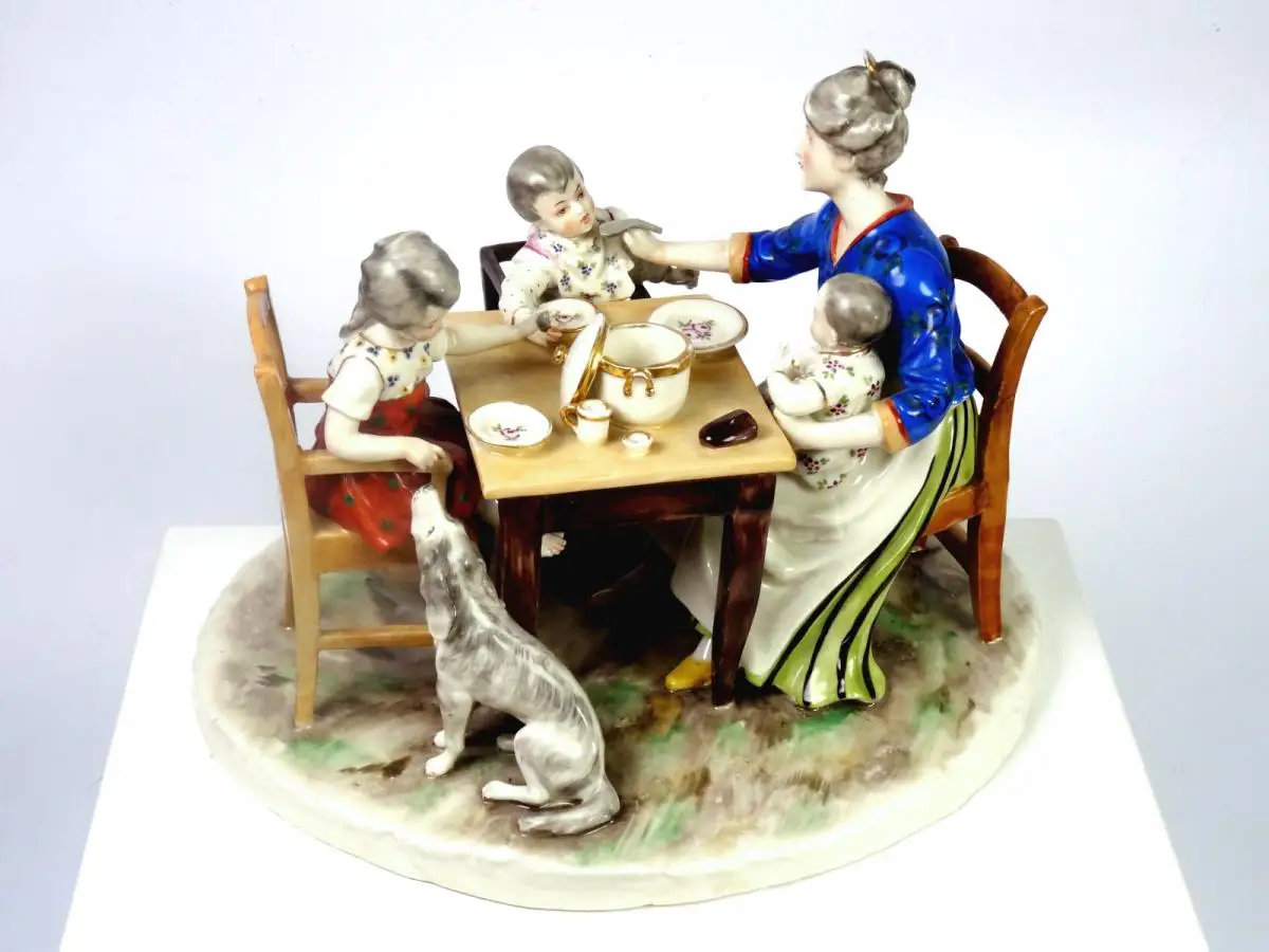 Family Figural Group by Ernst Bohne Söhne 1