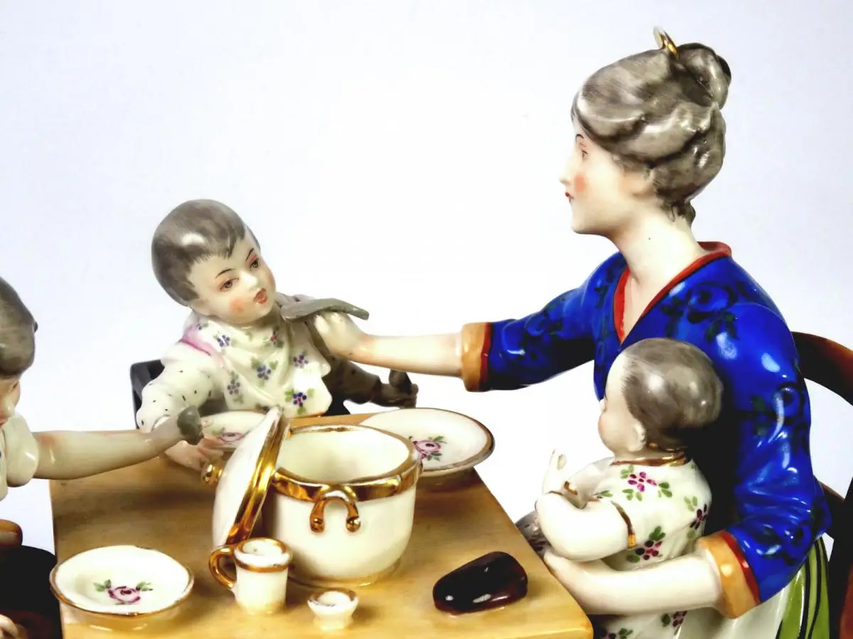 Family Figural Group by Ernst Bohne Söhne 5