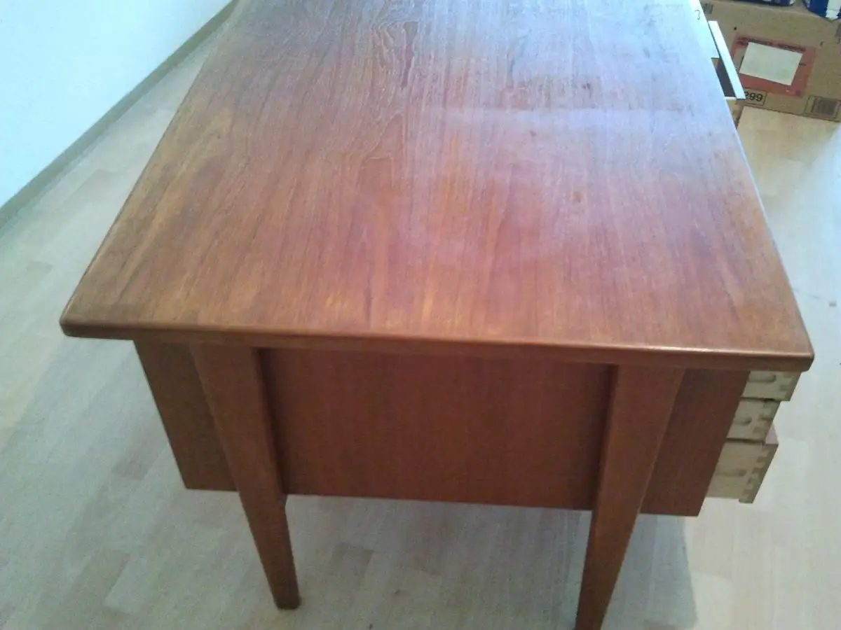 Schreibtisch dänisches Design aus den 50/60er Jahren 9