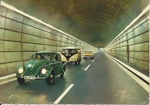Rendsburg, Tunnel m. Autos, gebr. Foto-AK. #3076