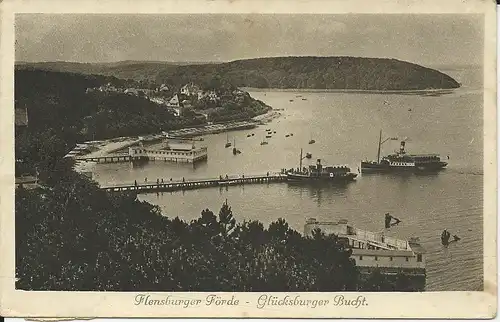 Glücksburg Bucht m. Schiffen, gebr. sw-AK 