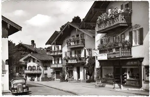 Tegernsee, Rosenstrasse m. Geschäften, 1956 gebr. sw Foto-AK