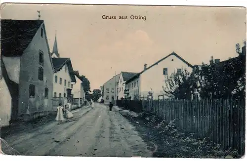 Gruss aus OTZING (LKr. Deggendorf), Strasse m. Personen, 1914 gebr. Foto-AK