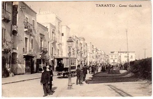 Italien, Taranto, Corso Garibaldi m. Pferde Tram, 1915 gebr. sw-AK m. Zensur
