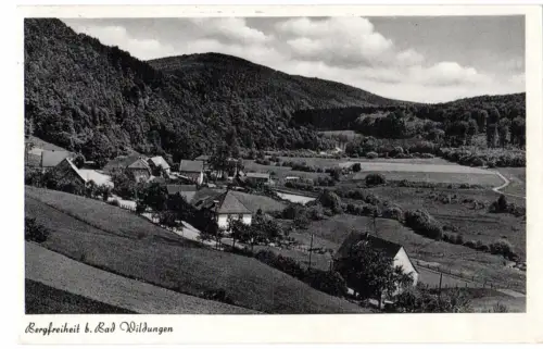 BRD 1954, Landpost Stpl. 16 BERGFREIHEIT über Bad Wildungen auf sw-AK m. 10 Pf. 