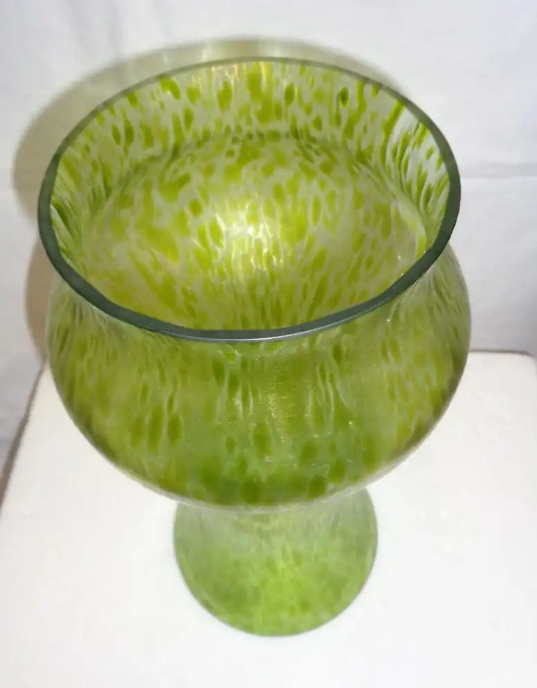 Große, schöne Vase verm. Loetz  1