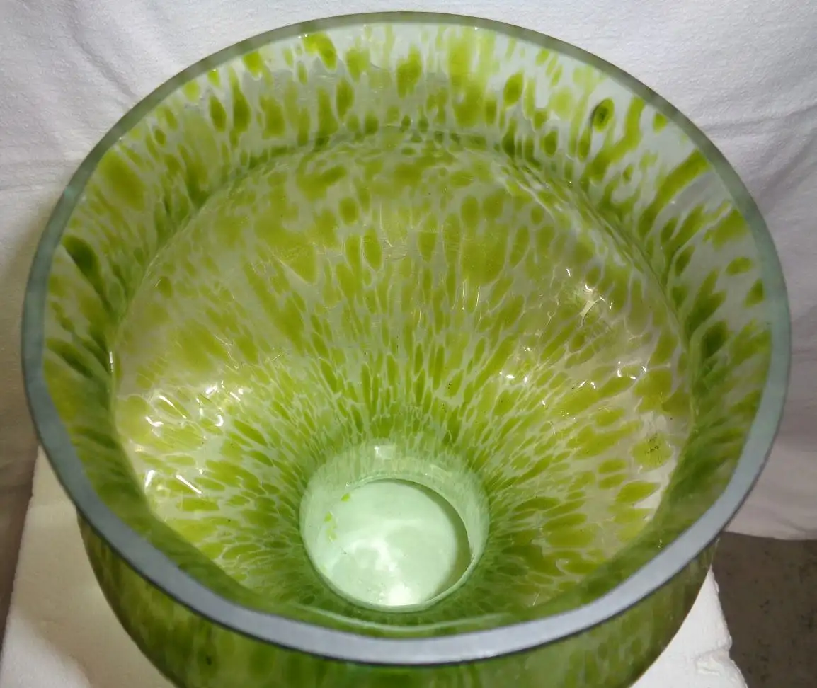 Große, schöne Vase von Loetz 