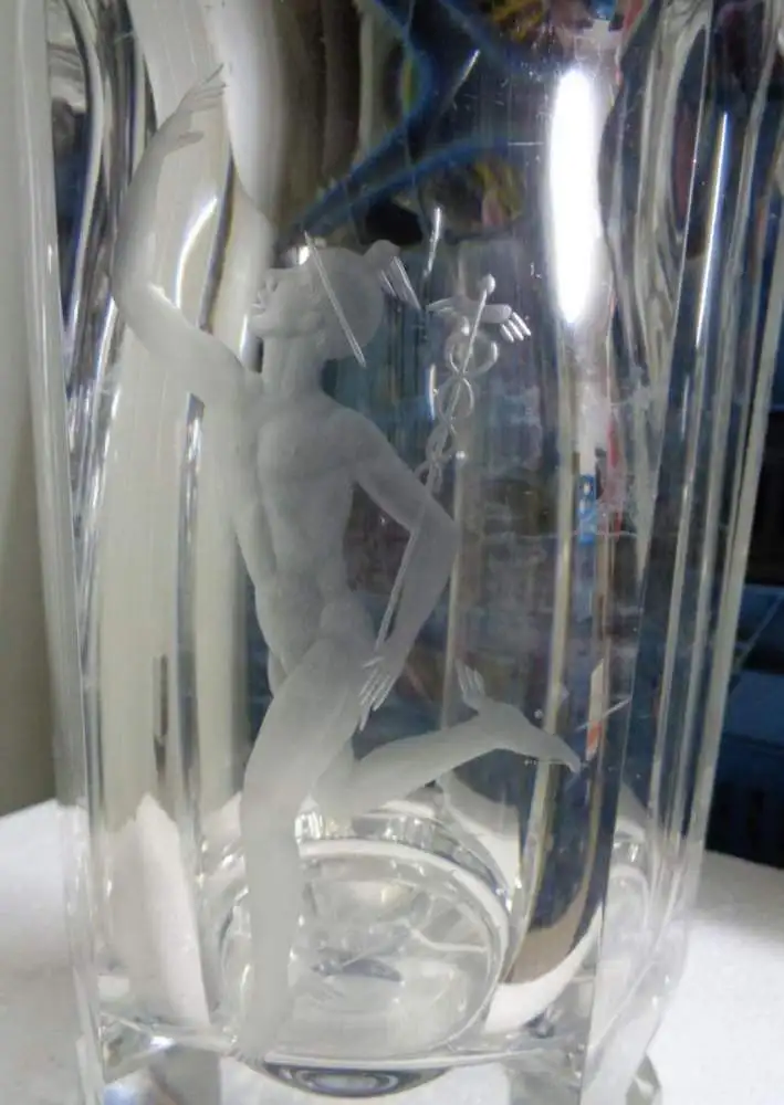 Schwere Vase von Kosta (Boda), 6 eckig mit dem Götterboten Hermes 4