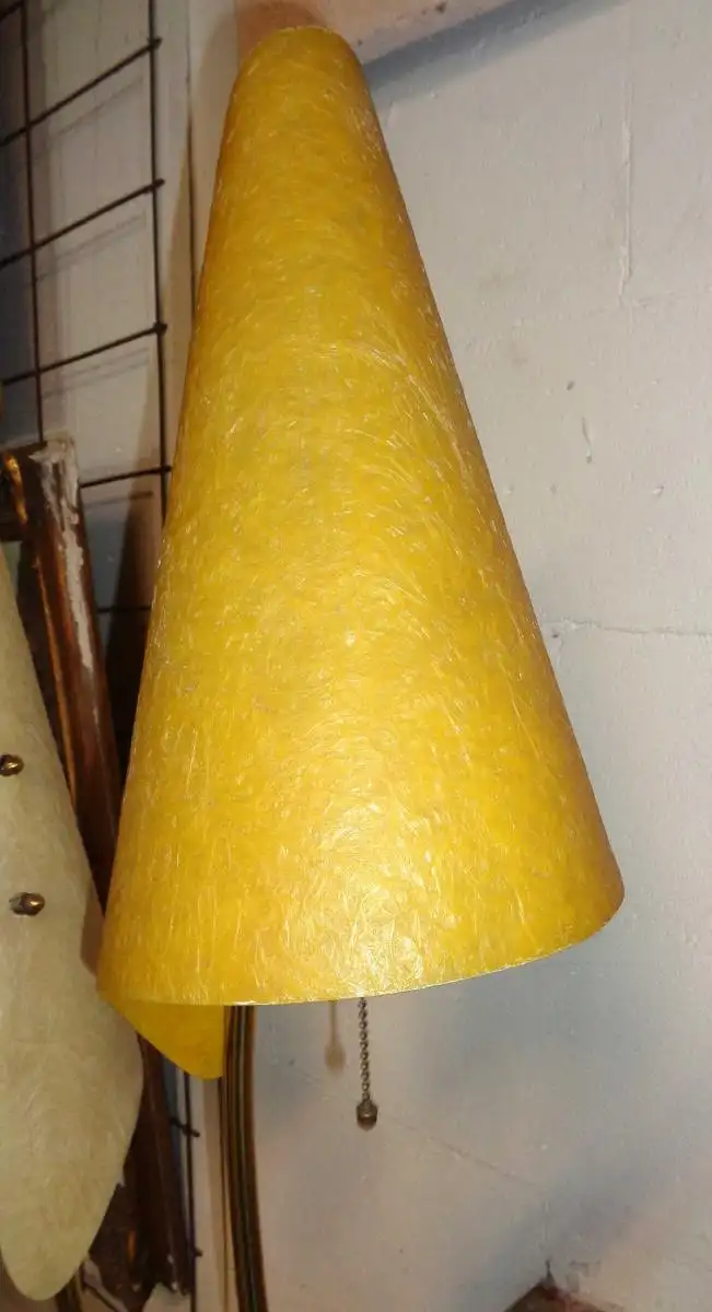 Stehlampe mit 2 Tütenschirmen, Tütenlampe, Dame & Co Neheim, Design: Carl Auböck 2