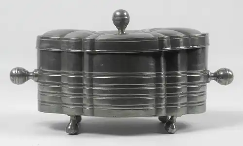 Dekoratives Wurstgefäß, Küche, Zinn, um 1820. Vintage.