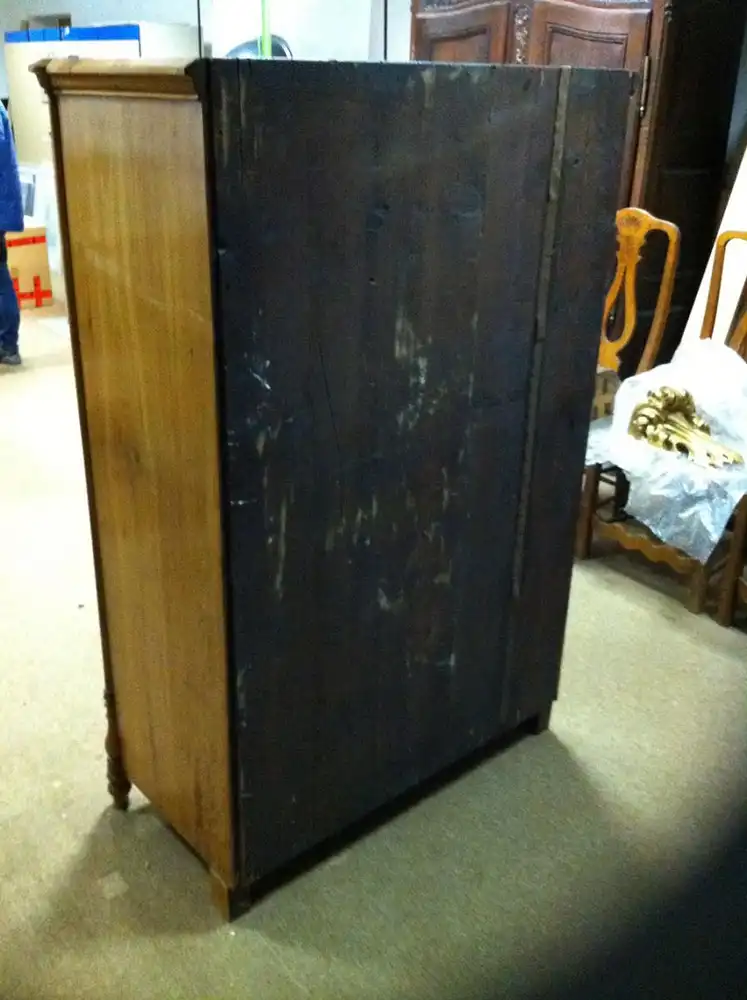 Eleganter Sekretär des Spätbiedermeier. 9