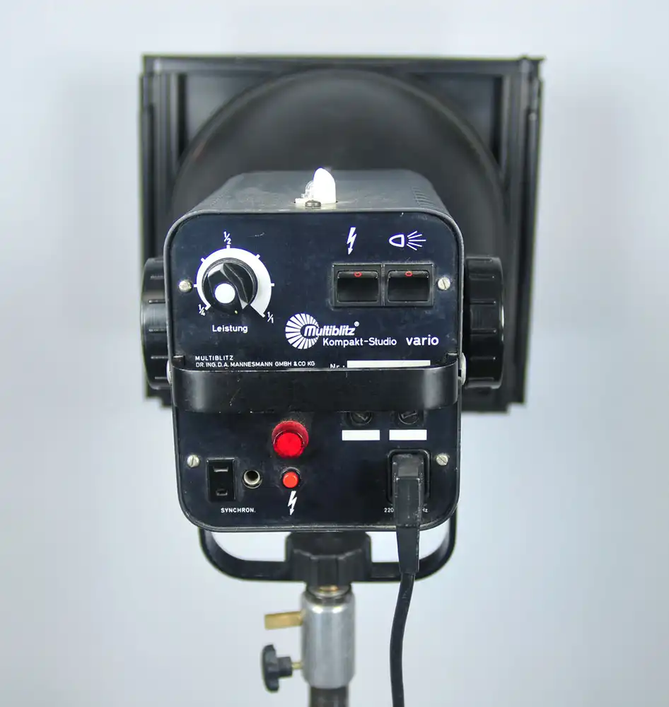 Vintage Studioblitze, Leuchten, Stative 4