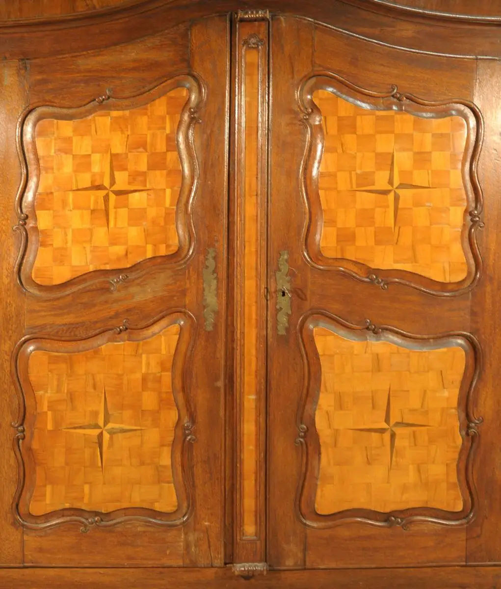 Großer Barockschrank 1