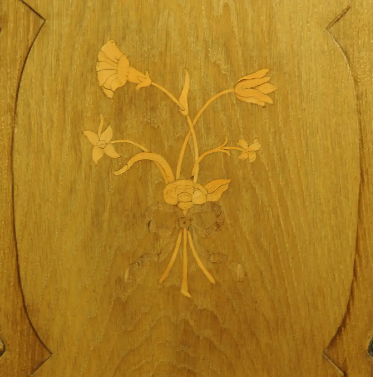 Großer Barockschrank 1