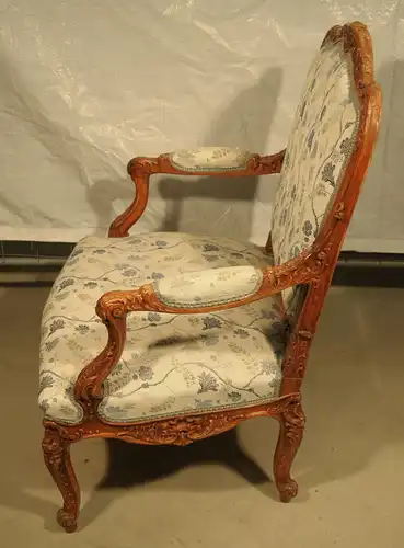 Elegantes Fauteuil, 18. Jahrhundert