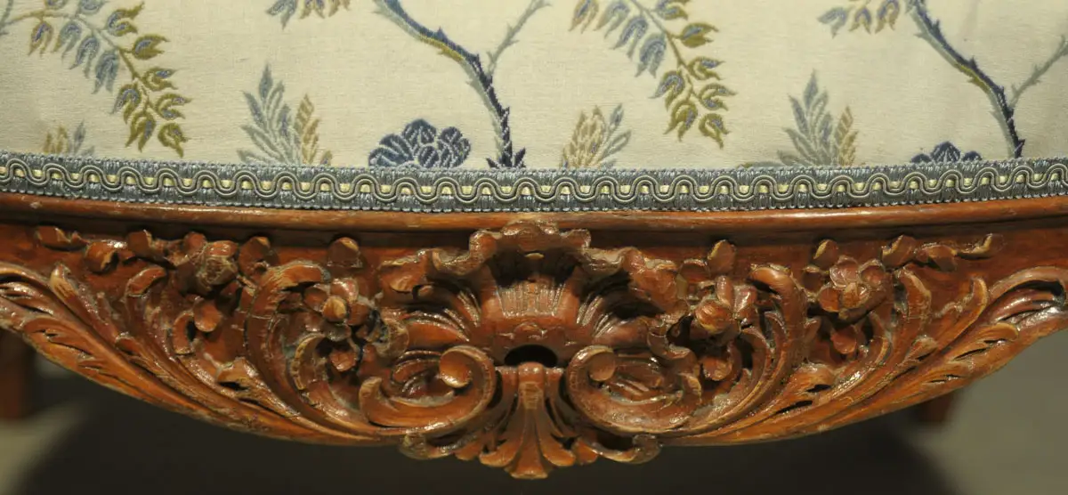 Elegantes Fauteuil, 18. Jahrhundert 4