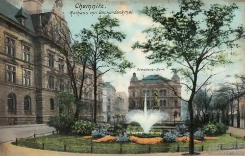 AK Chemnitz. Rathaus mit Beckerdenkmal. Dresdener Bank. ca. 1907, Postkarte