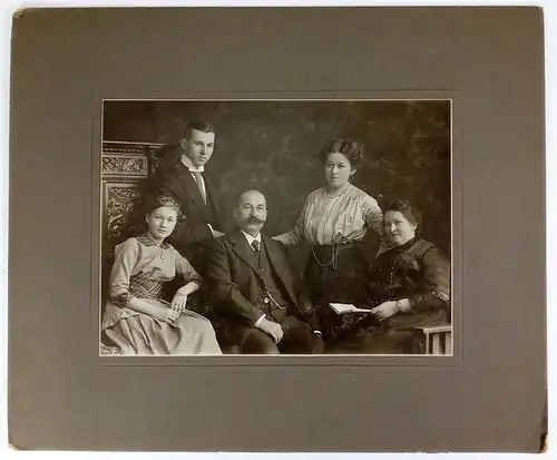 Fotografie: Familie um 1900, Fotobild, Foto, Photographie, Jahrhundertwende