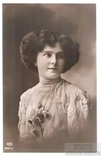AK Hübsches junges Fräulein, Postkarte. Fotokarte, 1913, gebraucht, gut