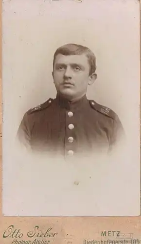 Fotografie Sieber, Metz - Portrait Mann in Uniform, Fotografie. Fotobild