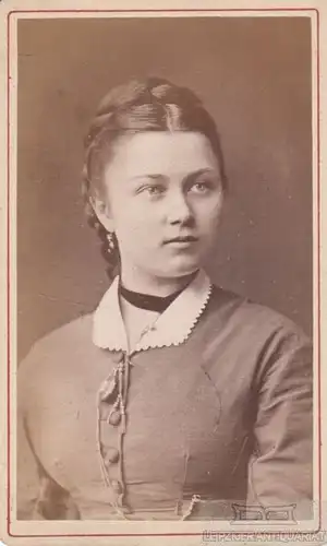 Fotografie W. Biede, Nürnberg - Portrait junges Fräulein mit... Fotografi 270066