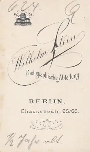 Fotografie Stein, Berlin - Portrait Kind im Taufkleid, Fotografie. Fotobi 267452