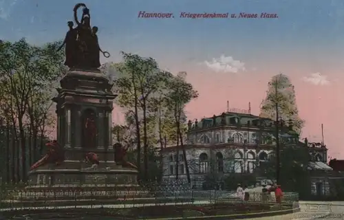 AK Hannover. Kriegerdenkmal u. Neues Haus. ca. 1916, Postkarte. Ca. 1916