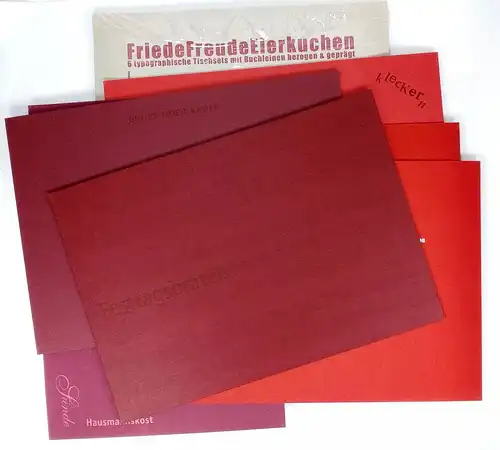 6 typographische Tischsets: FriedeFreudeEierkuchen. 2001, Büchergilde Gutenberg