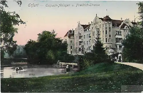 AK Erfurt. Esspach-Anlagen u. Friedrich Strasse. ca. 1908, Postkarte. Ca. 1908