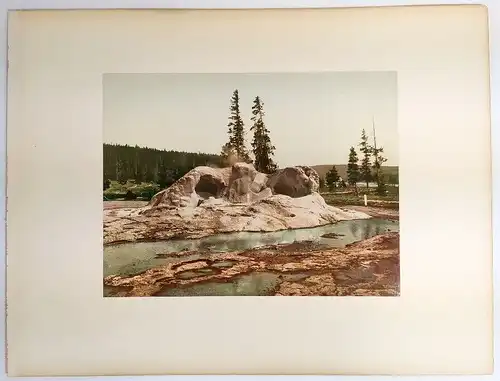 Foto: Yellowstone Nationalpark - Crater of Grotto Geyser, Norris Geyer Basin