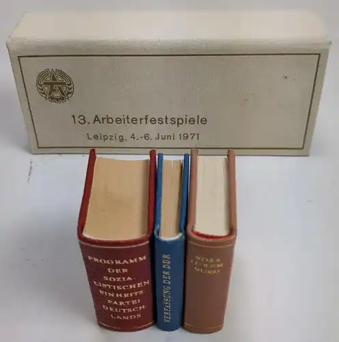 3 Minibücher: Programm der SED; Verfassung der DDR; Rosa Luxemburg - Briefe