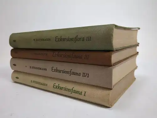 4 Bücher: Exkursionsfauna - Wirbellose I, II/1, III / Exkursionsflora III