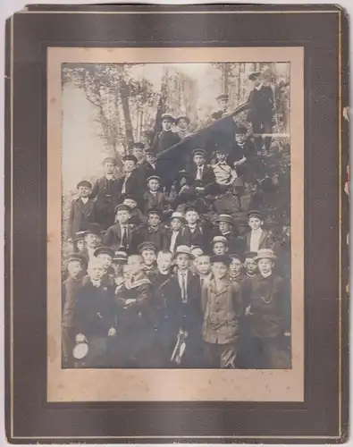 Fotografie: Gruppenbild um 1900, Klassenausflug, Schulausflug, Jungen, Knaben