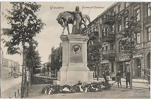 AK Graudenz. Bismarck Denkmal. ca. 1916, Postkarte. Ca. 1916, gebraucht, gut