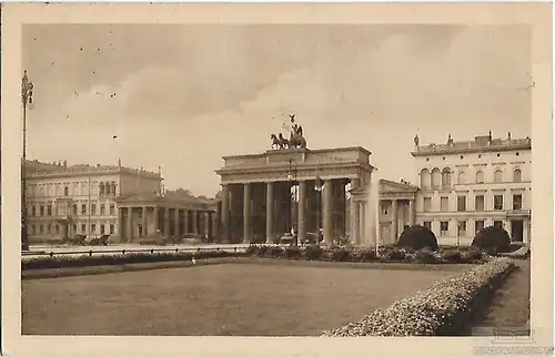 AK Berlin. Brandenburger Tor. ca. 1913, Postkarte. Serien Nr, ca. 1913