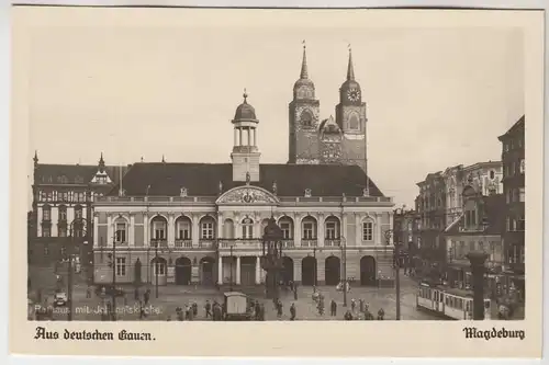 AK Magdeburg Rathaus mit Johanniskirche, Ashelm, Postkarte, ungelaufen
