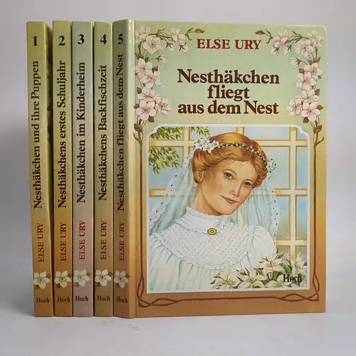 Buch: Nesthäkchen 1-5, Else Ury, Hoch Verlag, Puppen, Schulzeit, Kinderheim ...