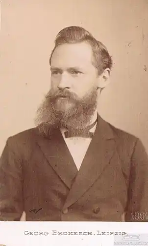 Fotografie Brokesch, Leipzig - Portrait Herr mit Vollbart. 1901, Fotografie